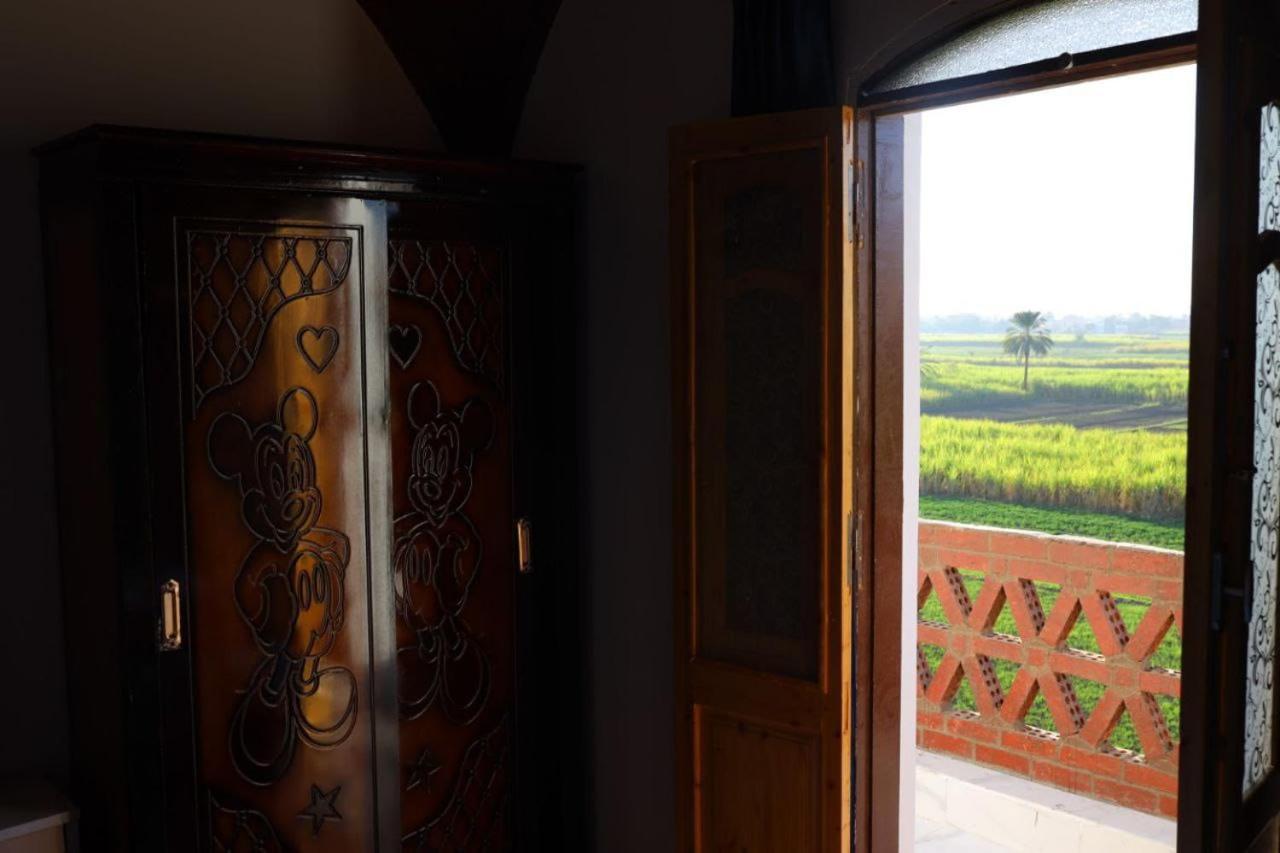 Quiet Gate Guest House Lel Agalta Kültér fotó
