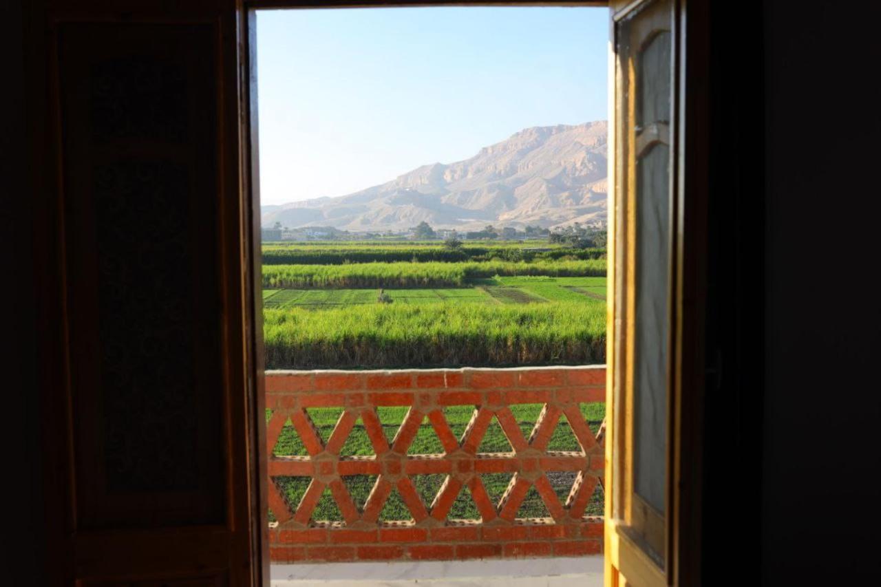 Quiet Gate Guest House Lel Agalta Kültér fotó