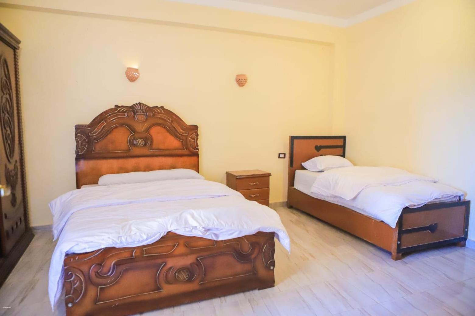Quiet Gate Guest House Lel Agalta Kültér fotó